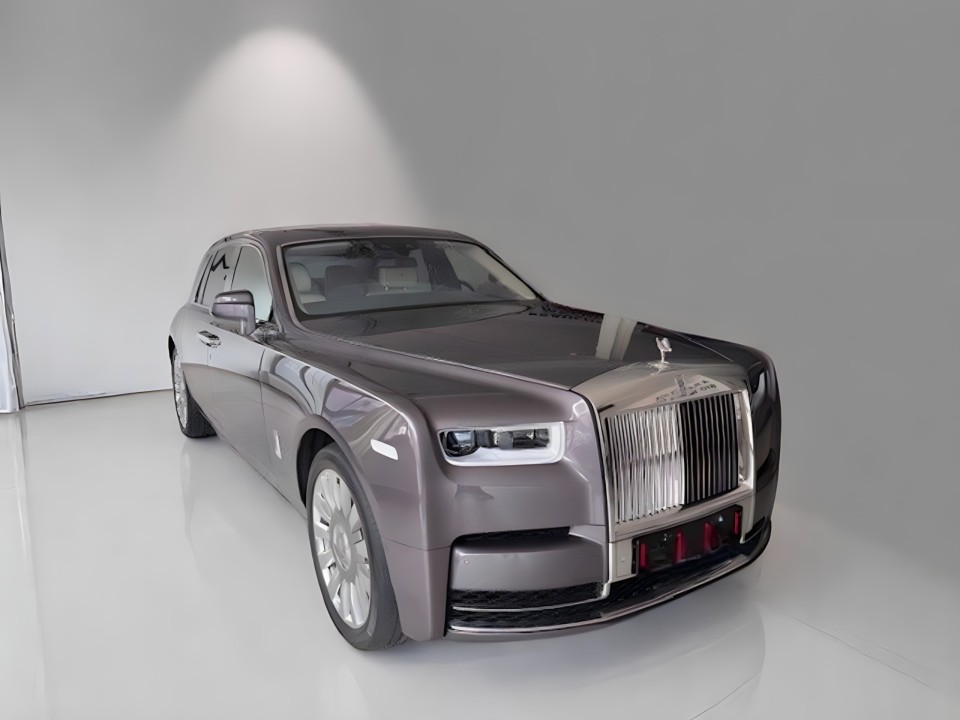 Rolls-Royce Phantom