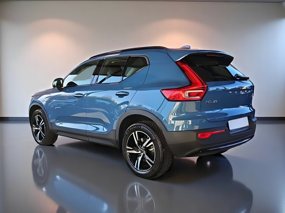 Volvo XC 40 B4 (4)