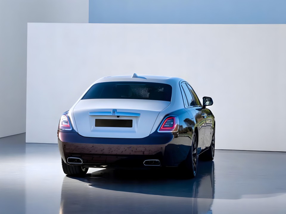 Rolls-Royce Ghost (4)