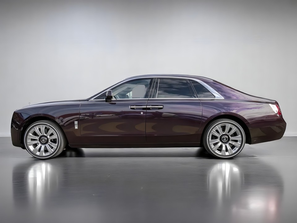 Rolls-Royce Ghost (4)