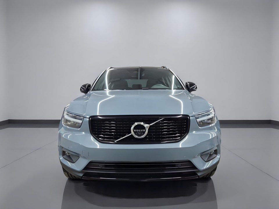 Volvo XC 40 B4 (2)