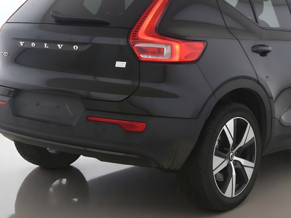 Volvo XC 40 (4)