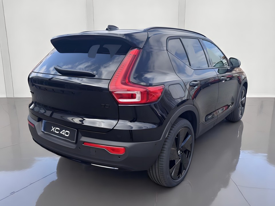 Volvo XC 40 B3 (4)