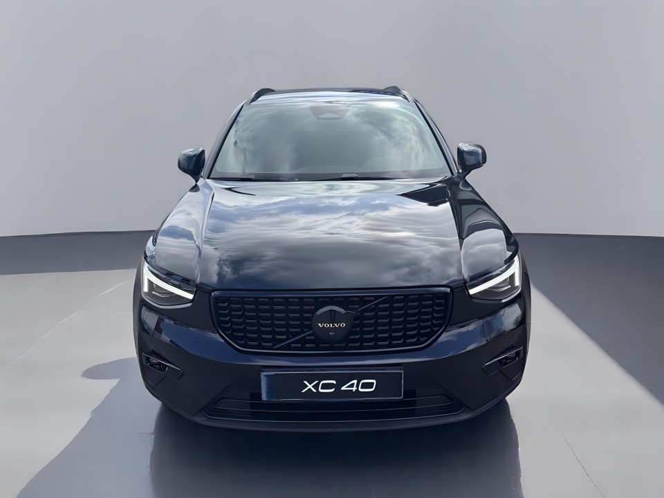 Volvo XC 40 B3 (2)