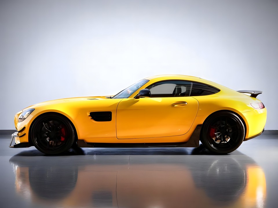 Mercedes-Benz AMG GT-S (3)