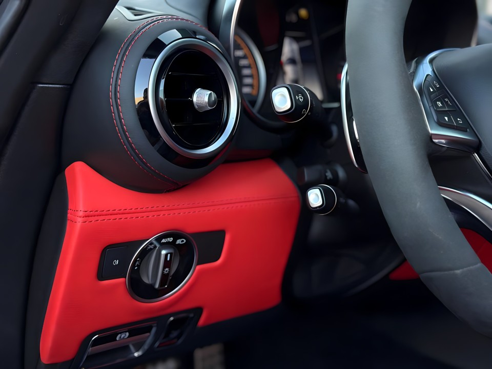 Mercedes-Benz AMG GT-S - foto 16