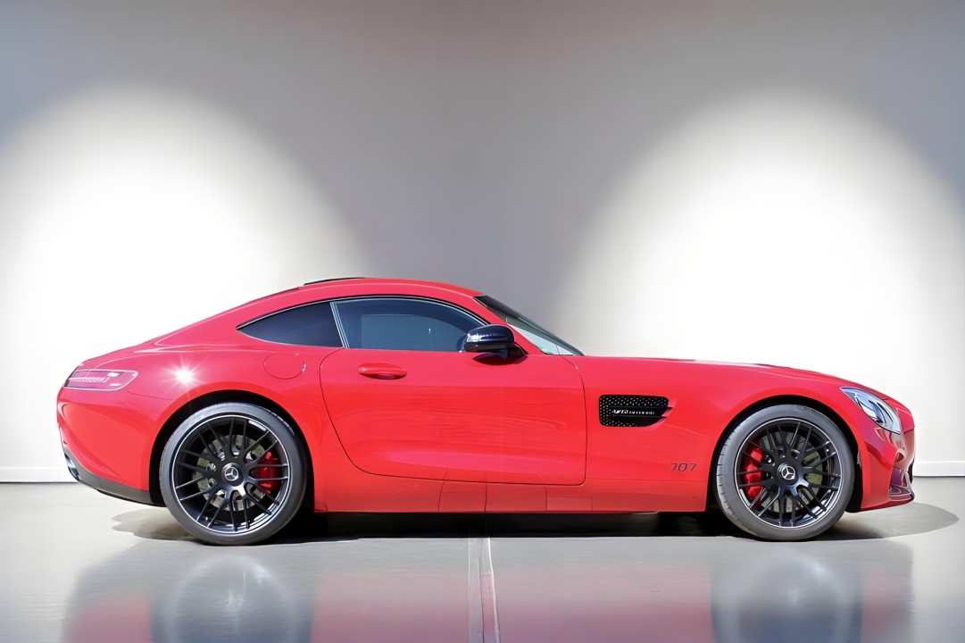 Mercedes-Benz AMG GT-S (2)