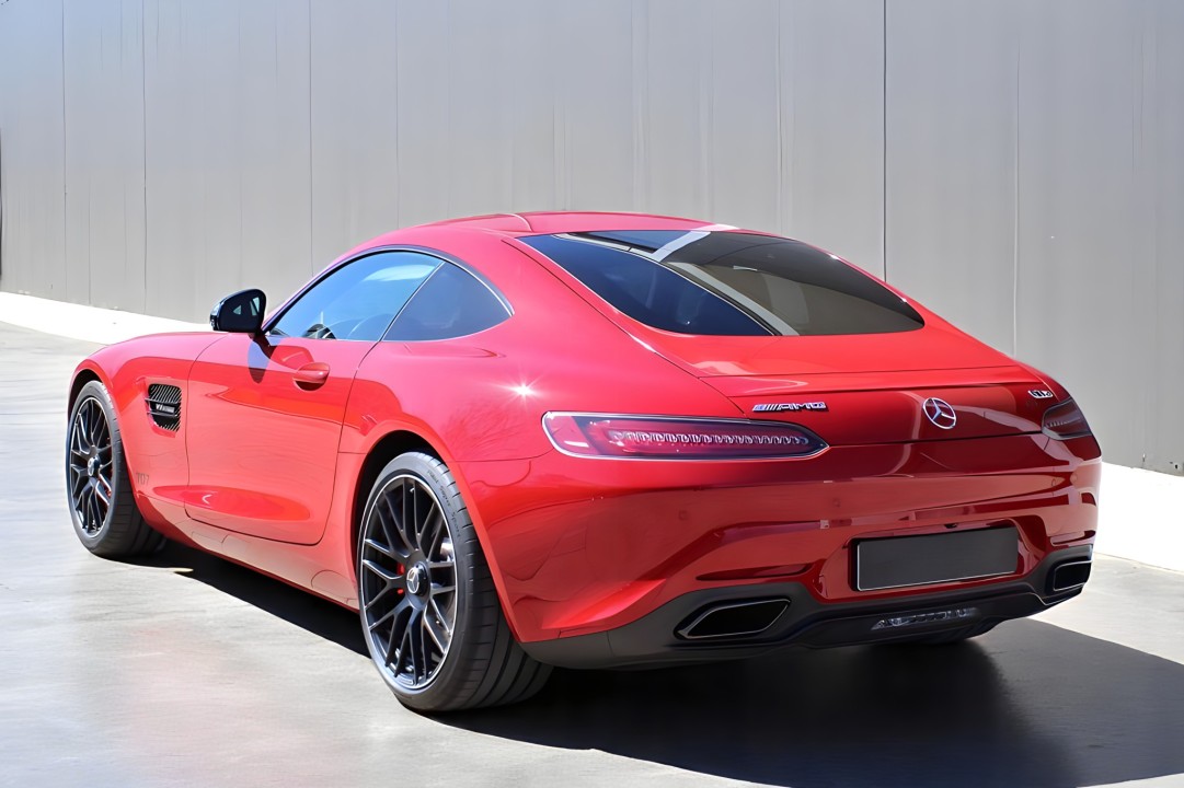 Mercedes-Benz AMG GT-S (5)