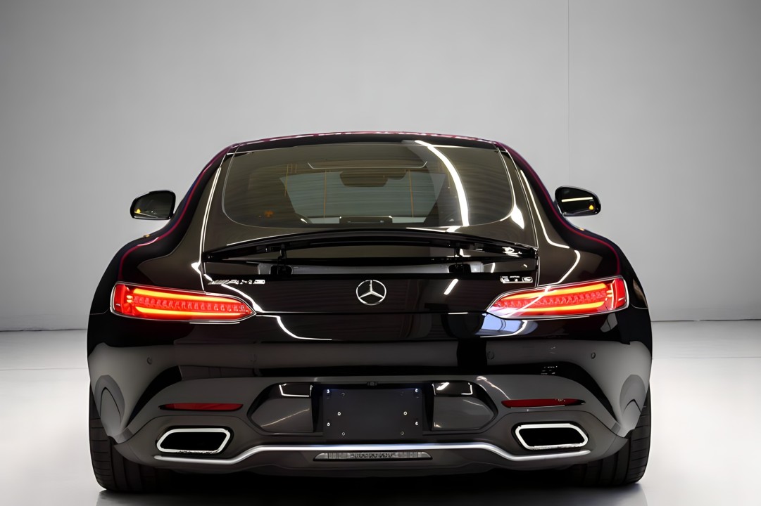 Mercedes-Benz AMG GT-S (3)