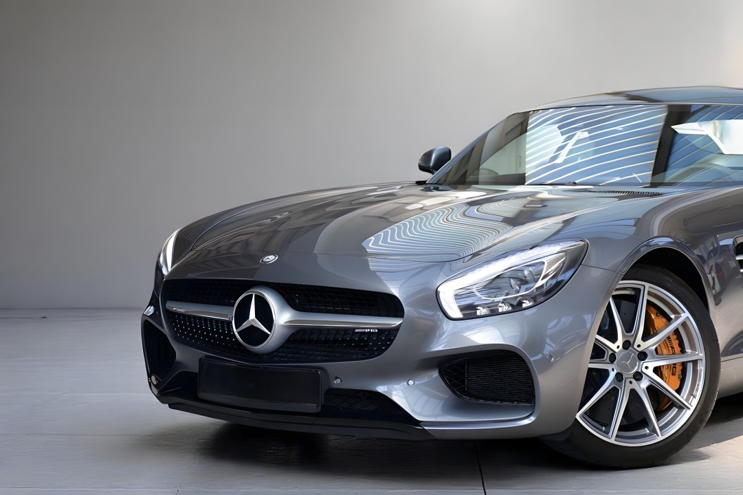 Mercedes-Benz AMG GT-S - foto 13