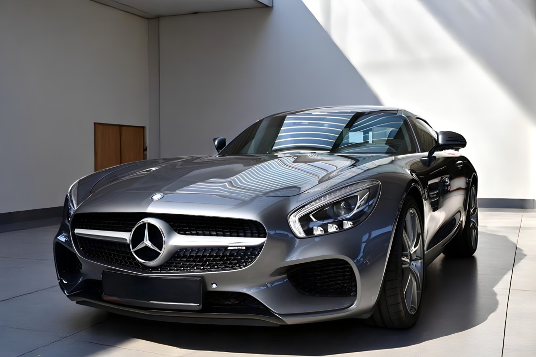 Mercedes-Benz AMG GT-S - foto 12