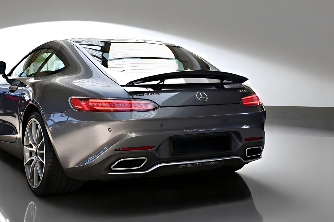 Mercedes-Benz AMG GT-S - foto 9