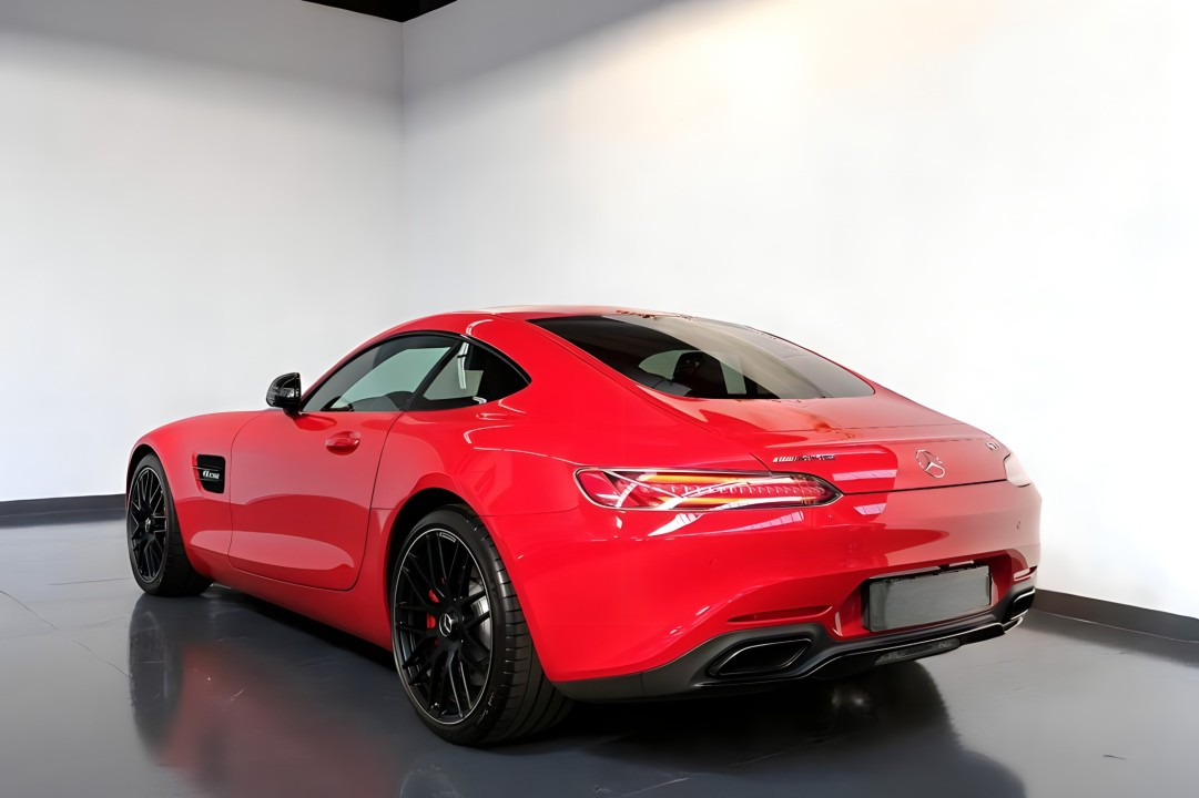 Mercedes-Benz AMG GT-S (5)