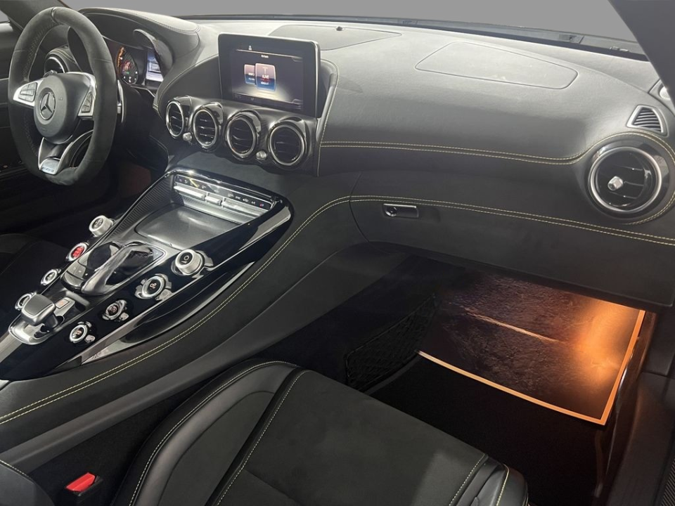 Mercedes-Benz AMG GT-S - foto 14