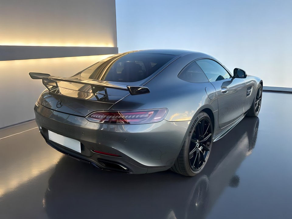 Mercedes-Benz AMG GT-S (3)