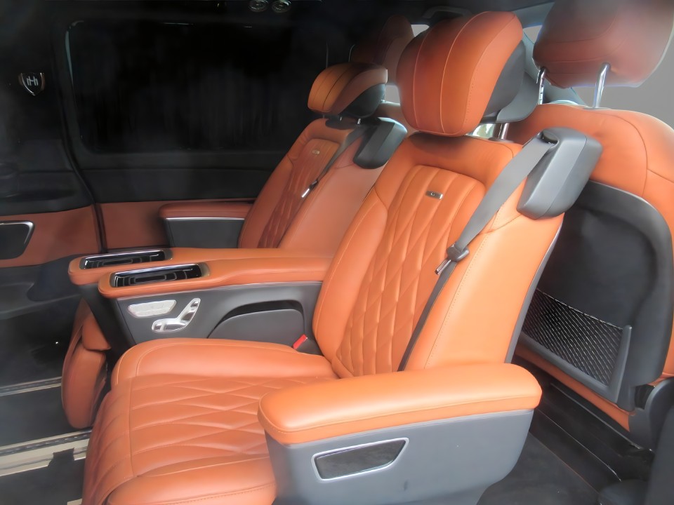 Mercedes-Benz V 300 (4)