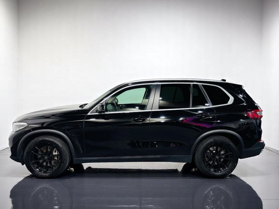 BMW X5 xDrive 45e (5)