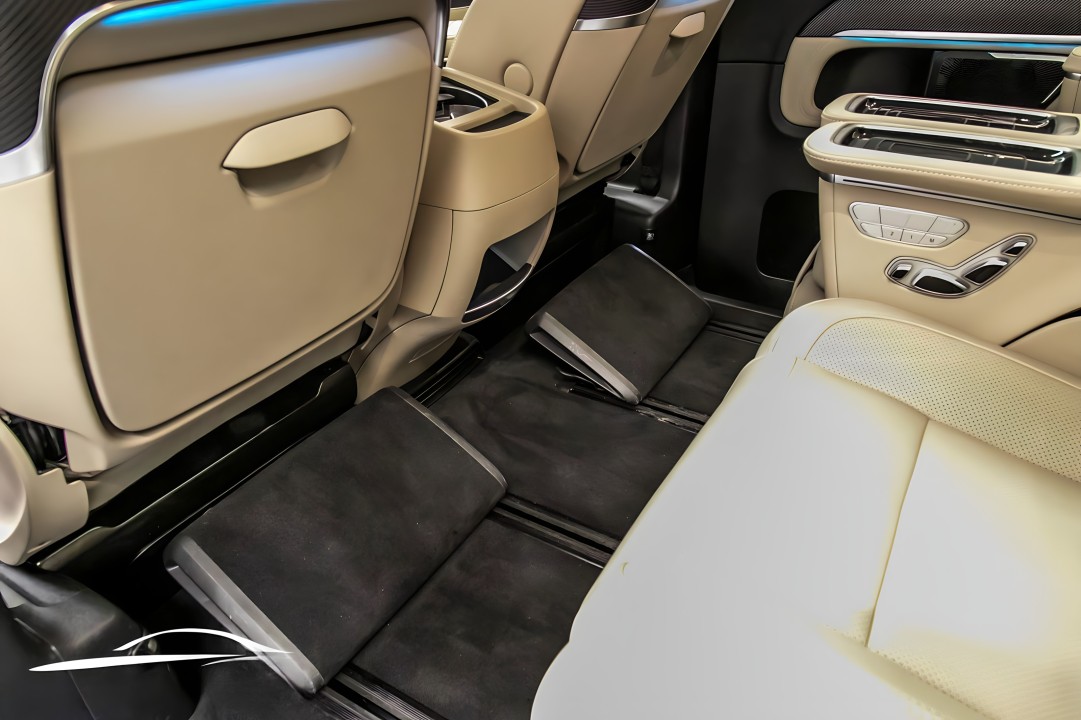 Mercedes-Benz V 300d 4Matic AMG - foto 12