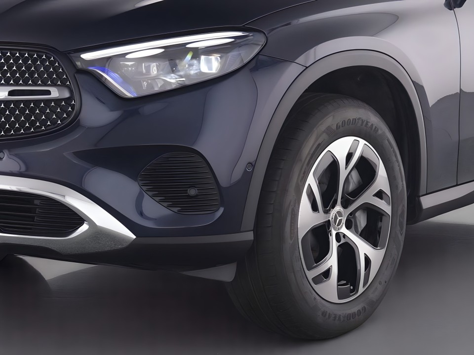 Mercedes-Benz GLC Coupe 300e 4MATIC - foto 15