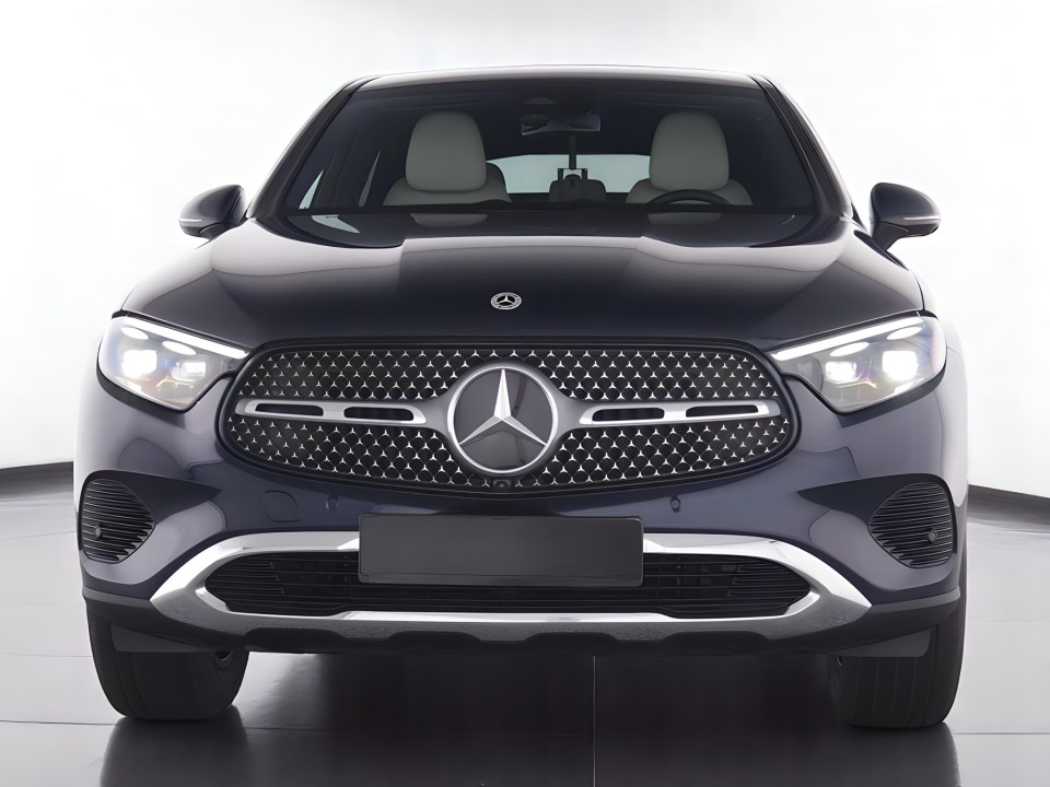 Mercedes-Benz GLC Coupe 300e 4MATIC (3)