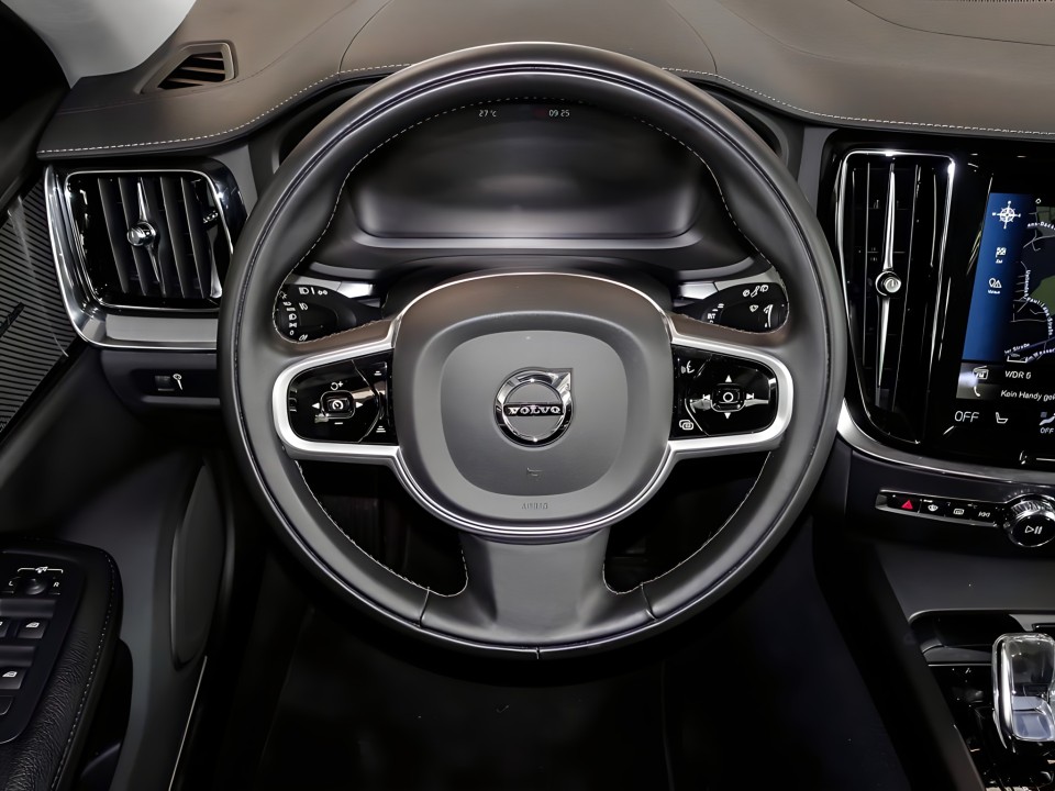 Volvo V60 B4 Inscription (3)