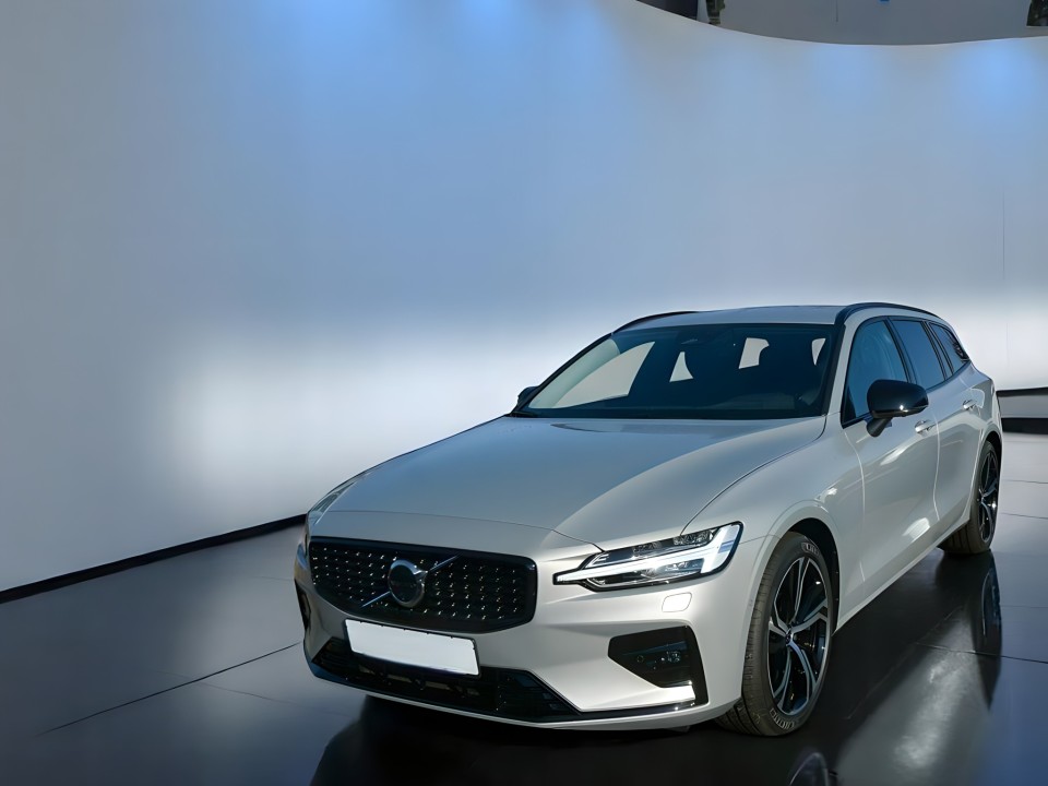 Volvo V60 B4 Plus Dark