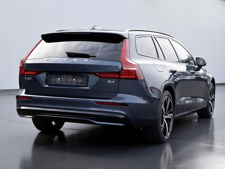 Volvo V60 B4 Plus Dark (3)