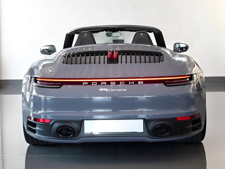 Porsche 911 Carrera (5)