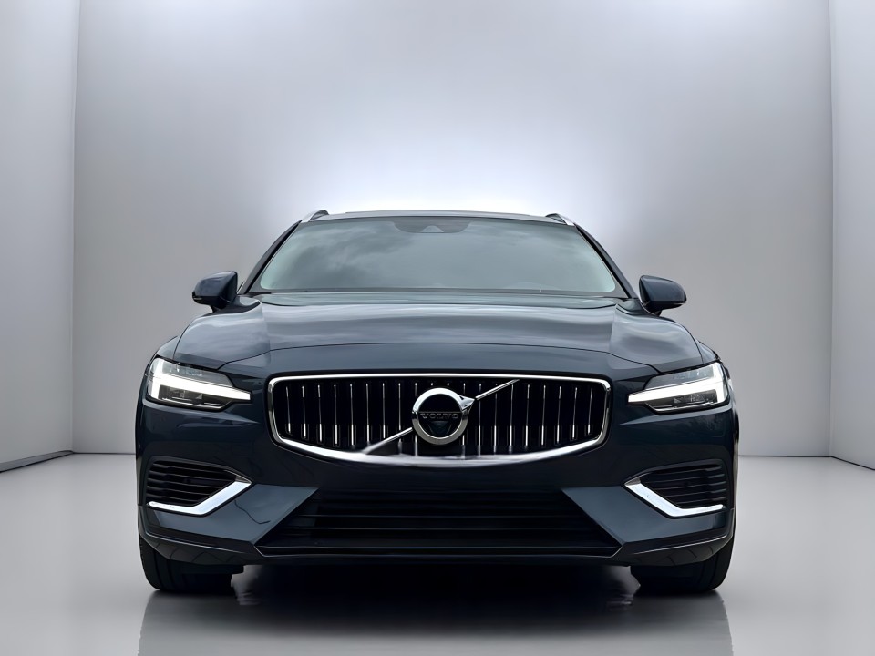 Volvo V60 T8 Recharge AWD Inscription (2)