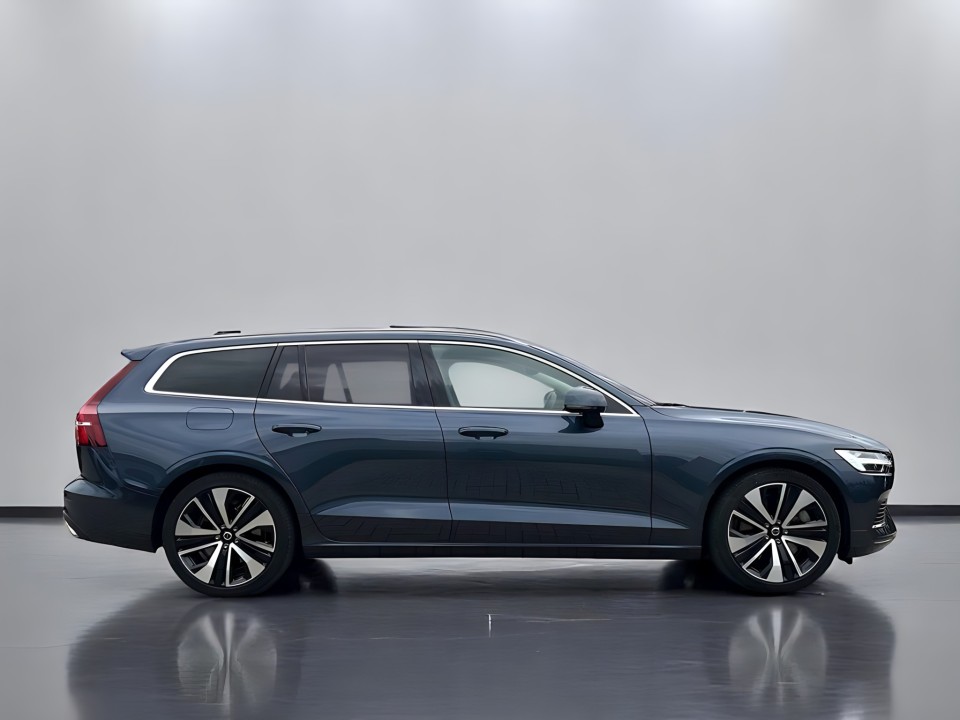 Volvo V60 T8 Recharge AWD Inscription (3)