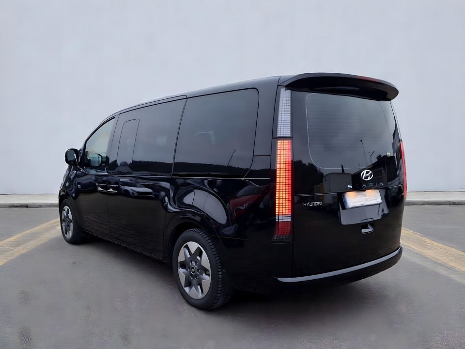 Hyundai Staria (5)