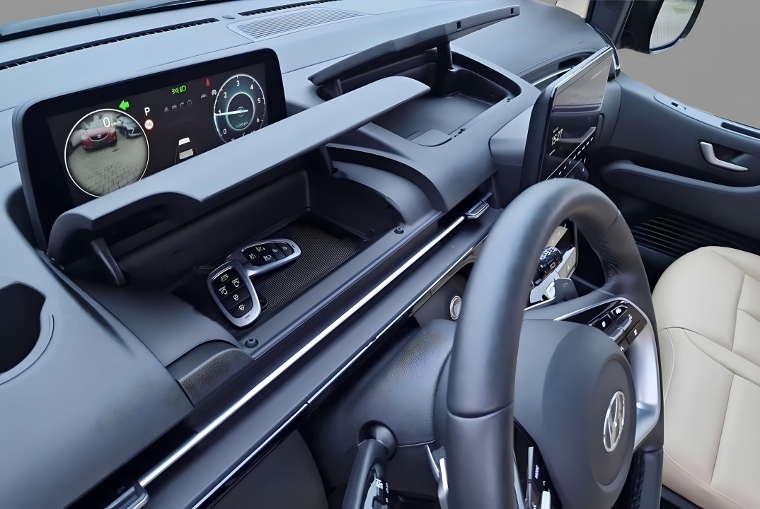 Hyundai Staria - foto 12