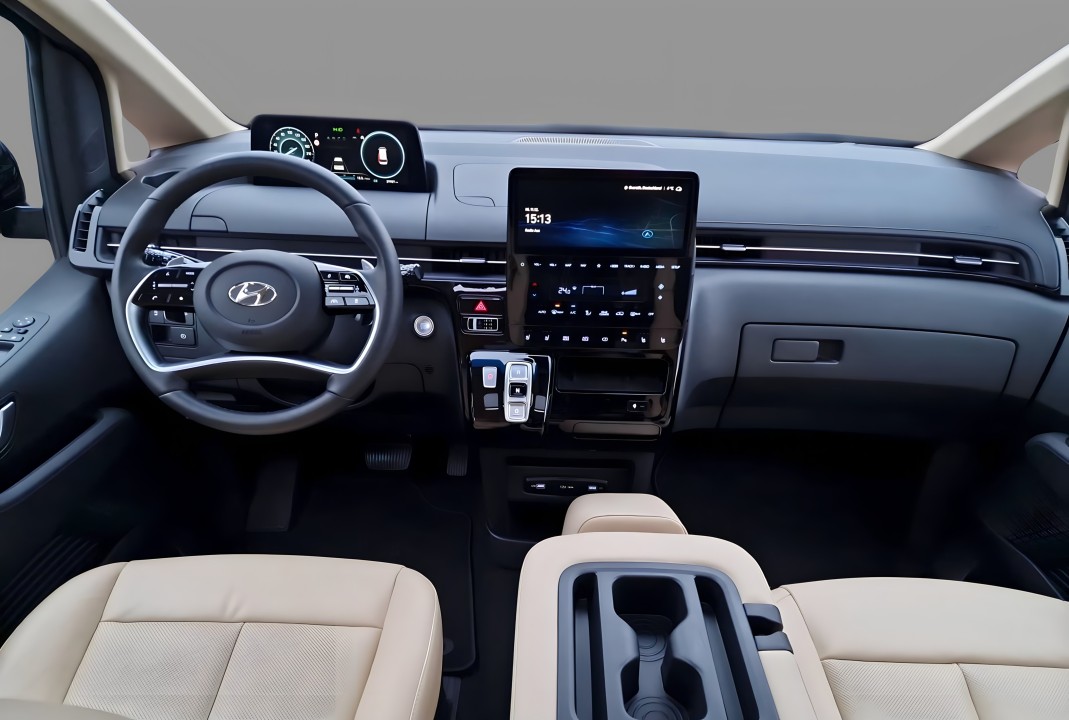 Hyundai Staria - foto 8