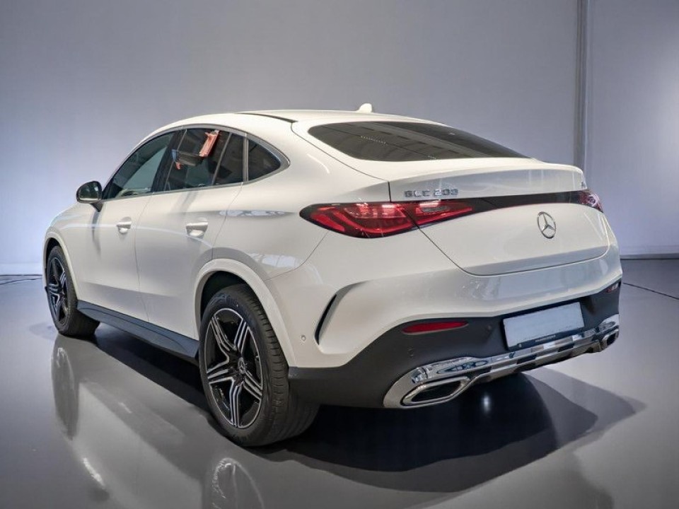 Mercedes-Benz GLC Coupe 200 4MATIC AMG Line (2)