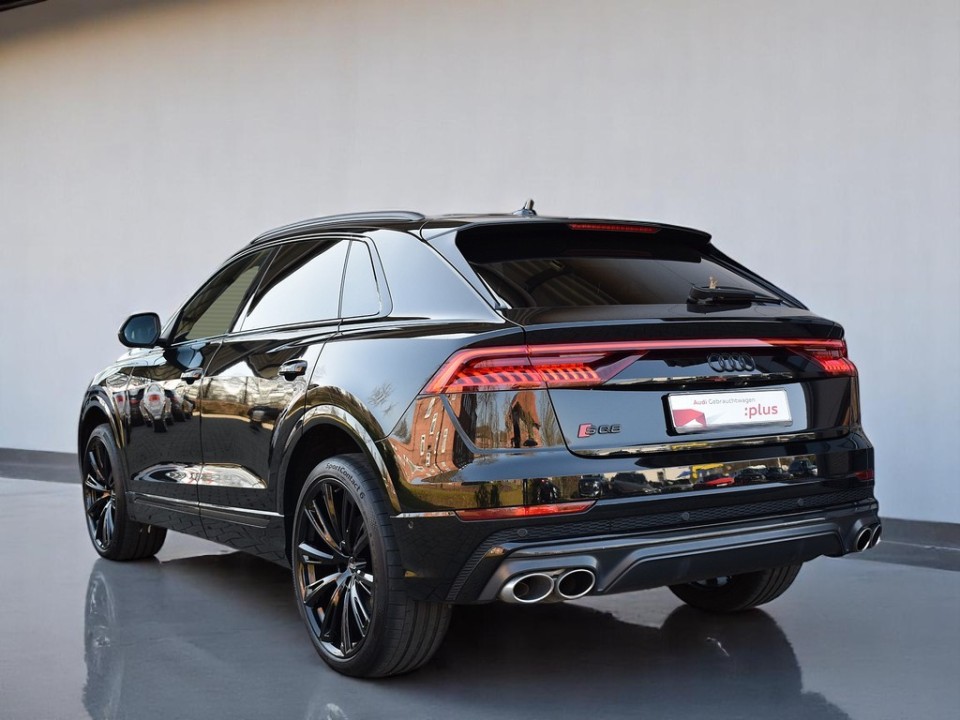 Audi SQ8 TFSI quattro tiptronic (3)
