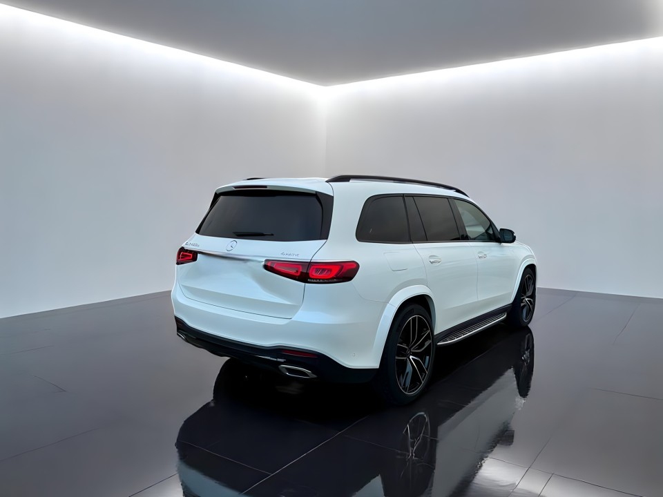 Mercedes-Benz GLS 400d 4Matic (5)