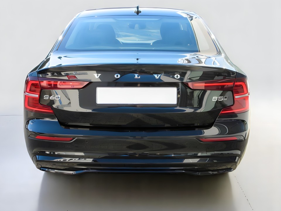 Volvo S60 B5 AWD Ultra Dark (4)