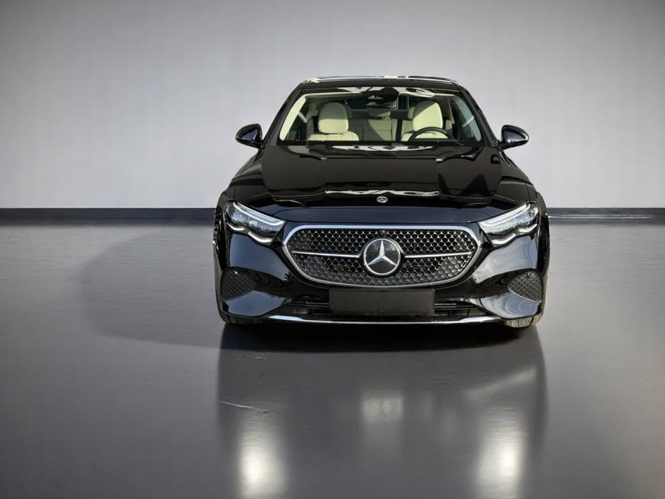 Mercedes-Benz E 220d Avantgarde (2)