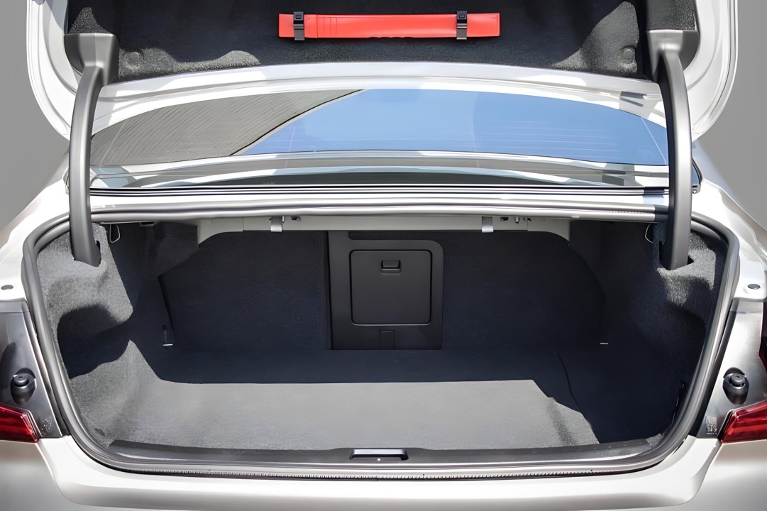 Volvo S60 B4 Plus Dark - foto 23