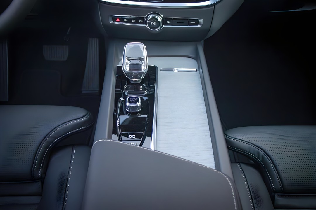 Volvo S60 B4 Plus Dark - foto 11