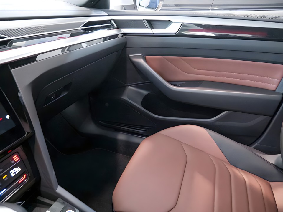 Volkswagen Arteon 2.0 TSI DSG Elegance - foto 12