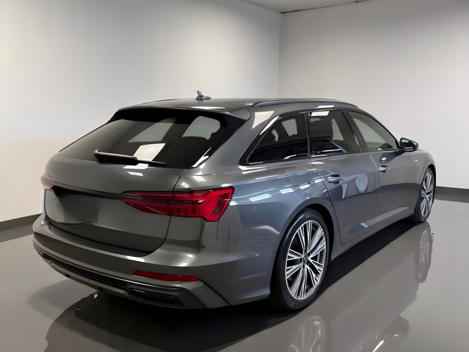 Audi A6 Avant 45 TFSI (2)