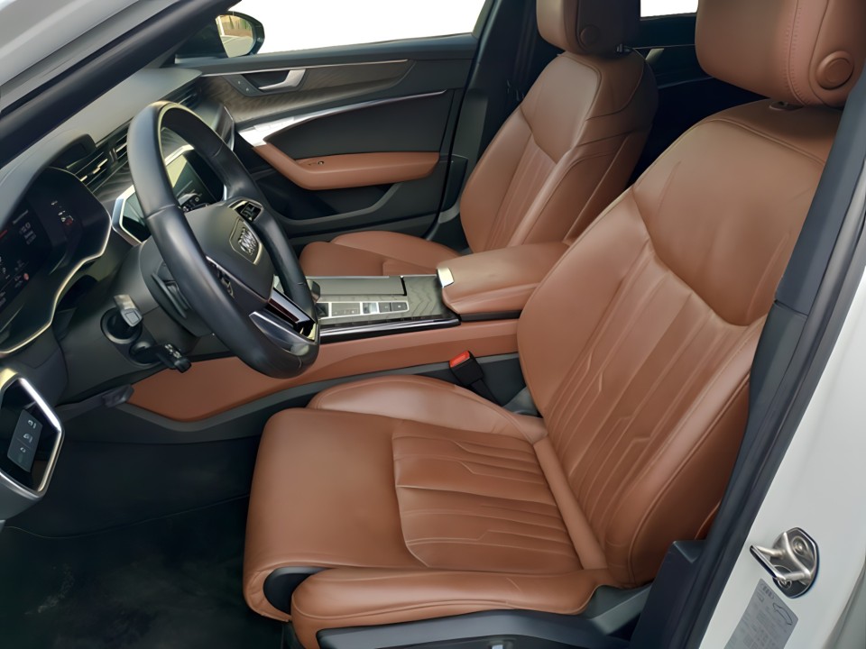 Audi A6 Avant 45 TDI quattro - foto 11