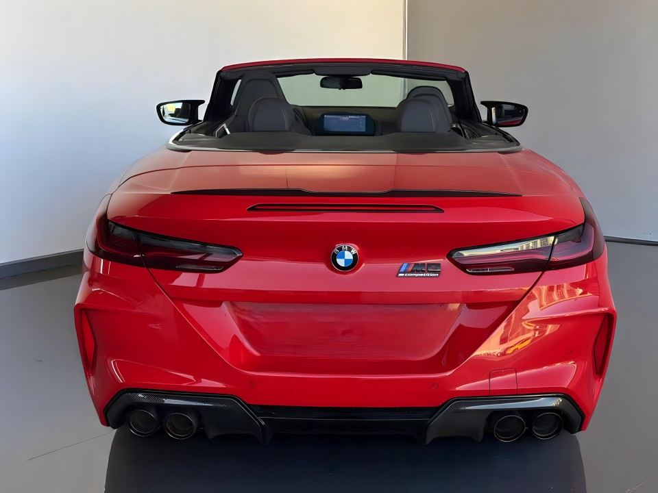 BMW M8 xDrive (3)