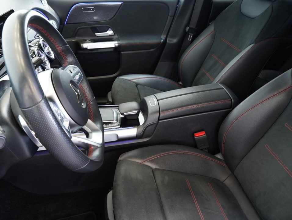Mercedes-Benz GLB 220d AMG - foto 11