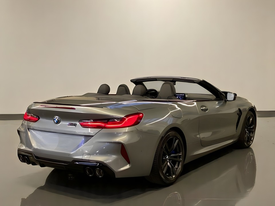 BMW M8 xDrive (5)