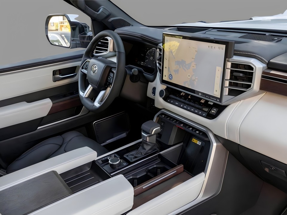 Toyota Tundra - foto 6