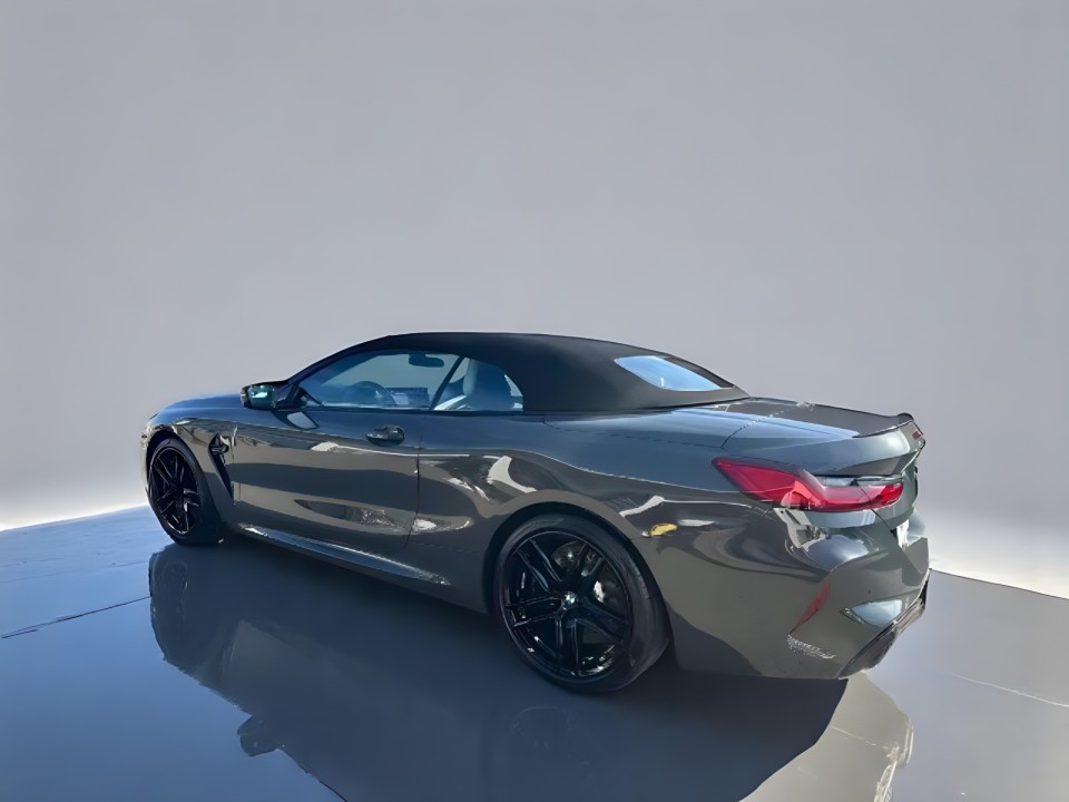 BMW M8 (3)
