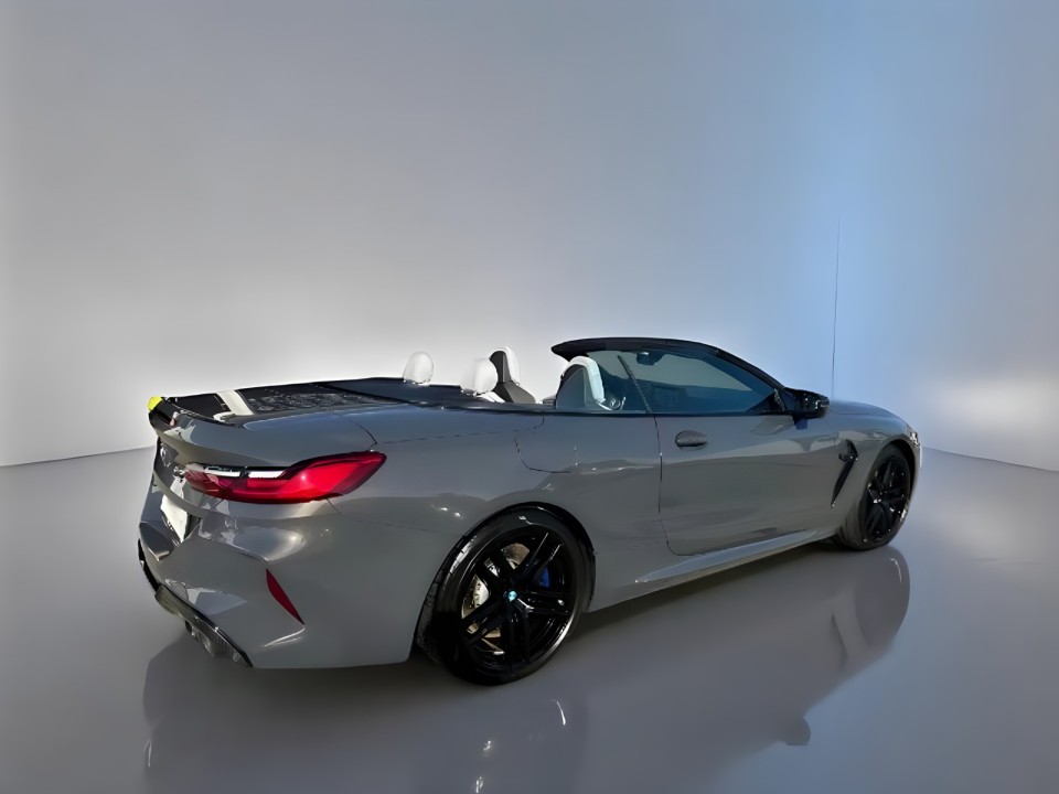BMW M8 (4)