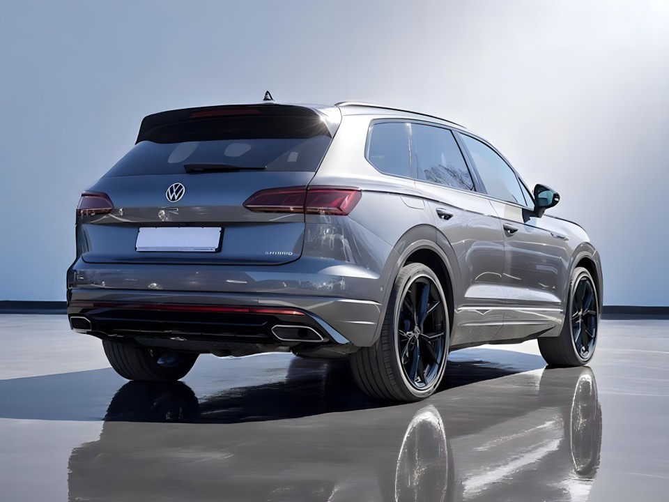 Volkswagen Touareg R (2)